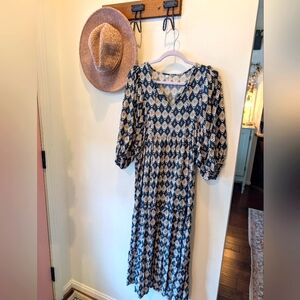 💕💕 Amazon green print dress size M